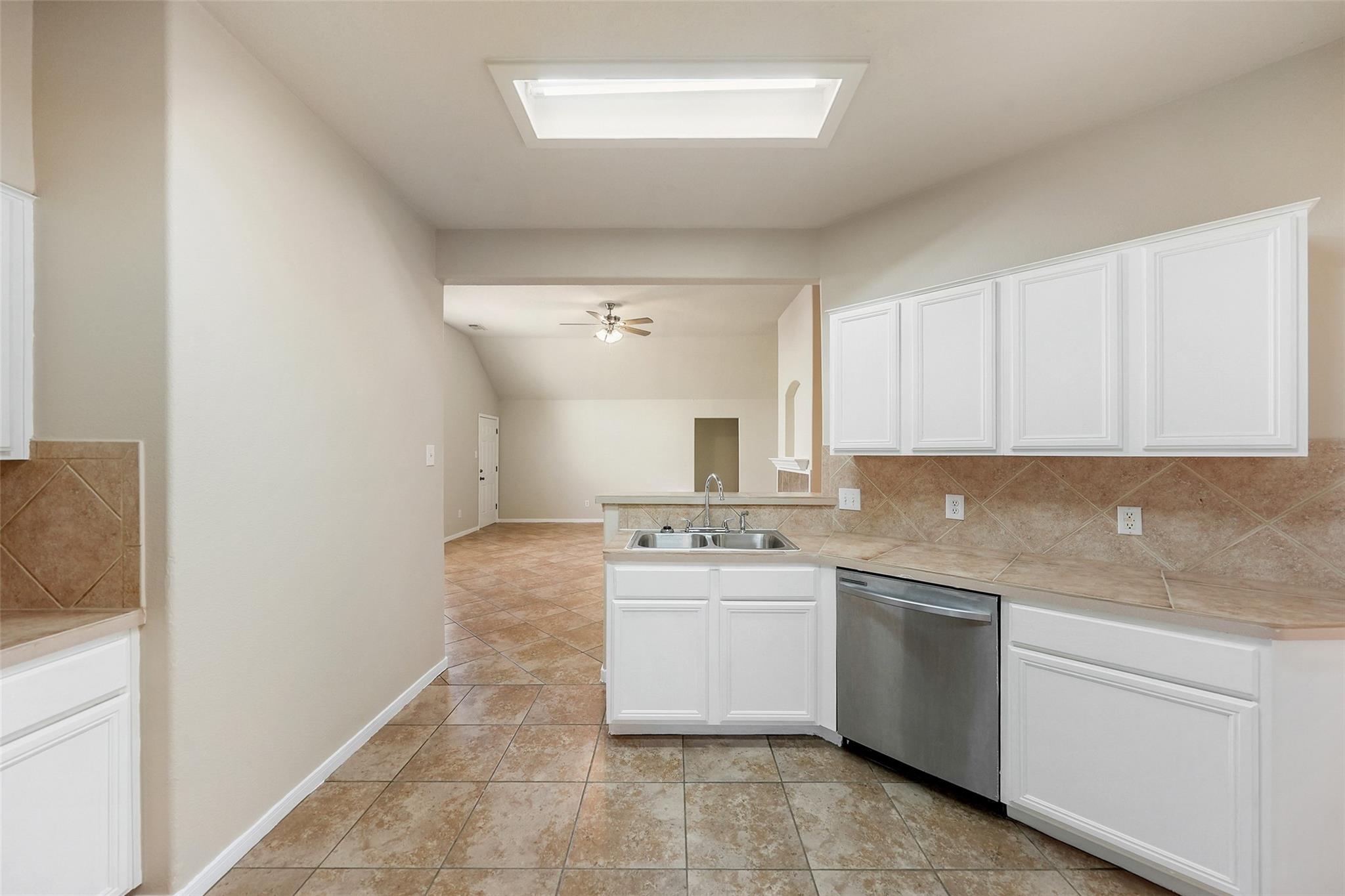 12146 Glen Crossing Circle