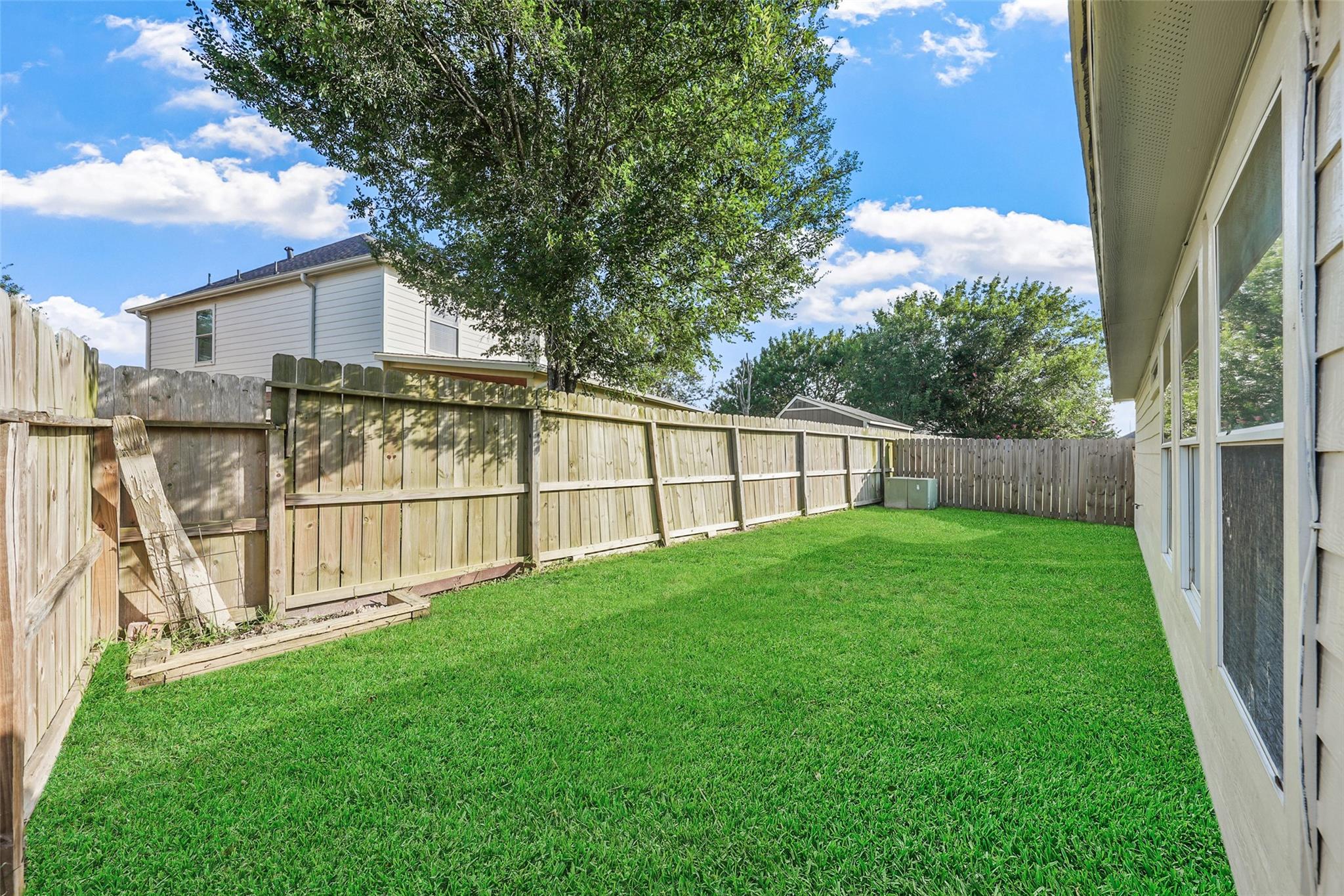 12146 Glen Crossing Circle