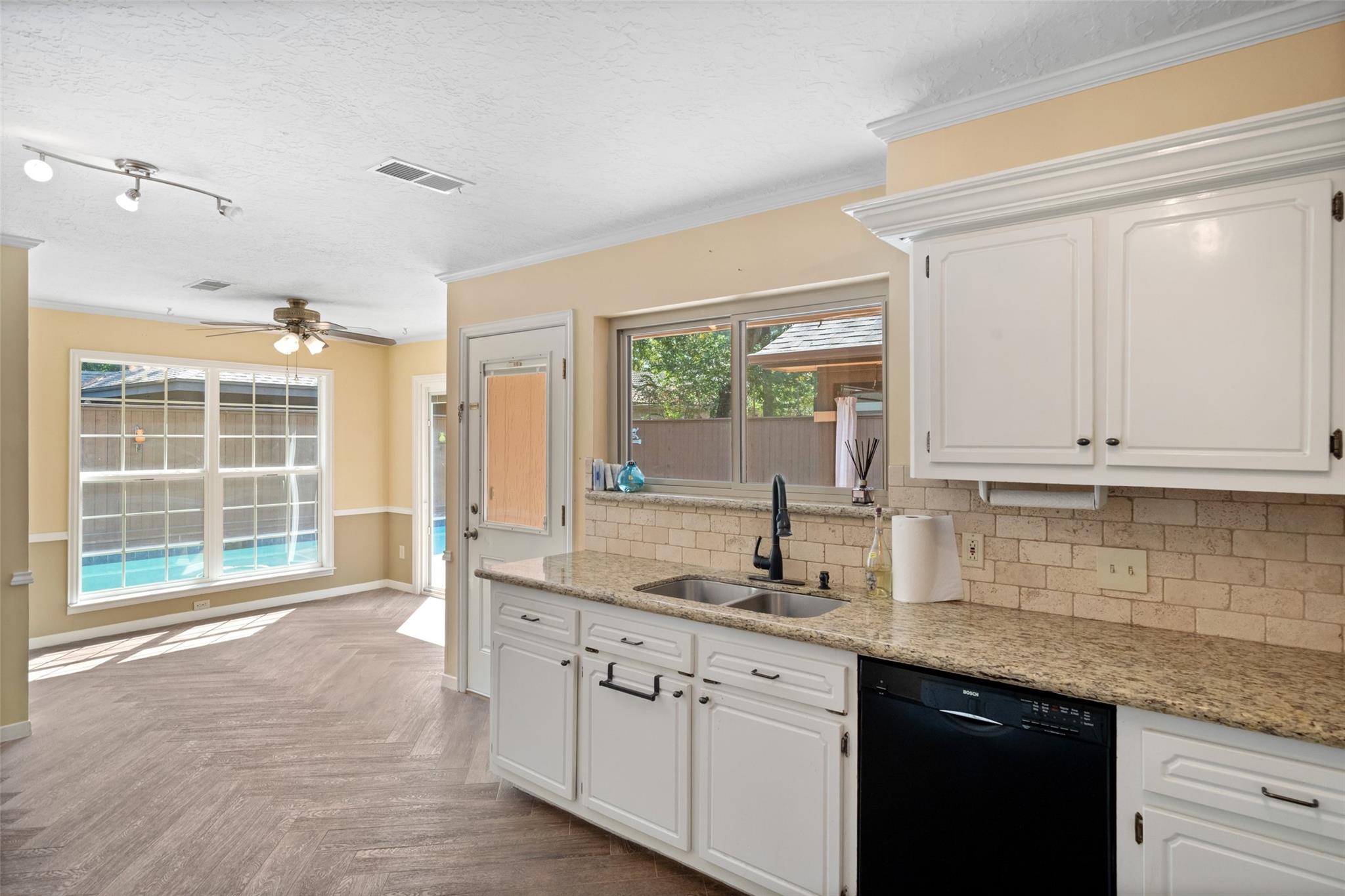 3510 Riverwood Park Drive