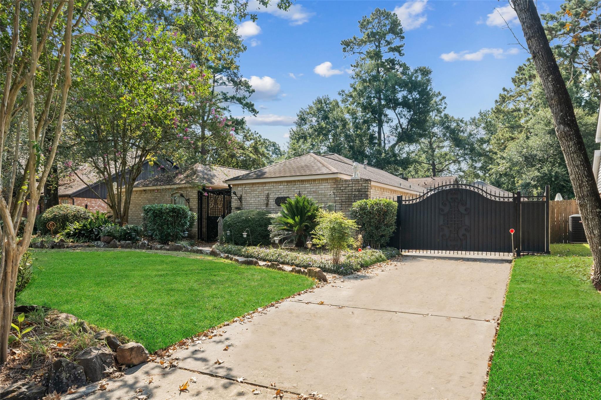3510 Riverwood Park Drive