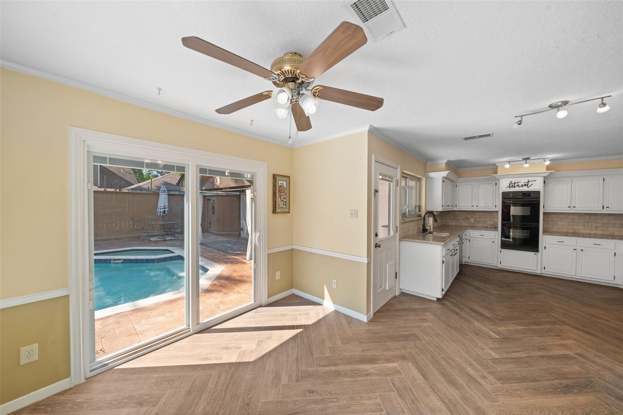 3510 Riverwood Park Drive