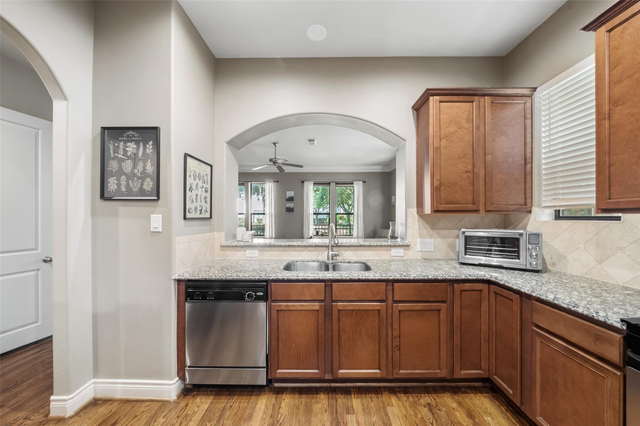 1129 Sherwood Run