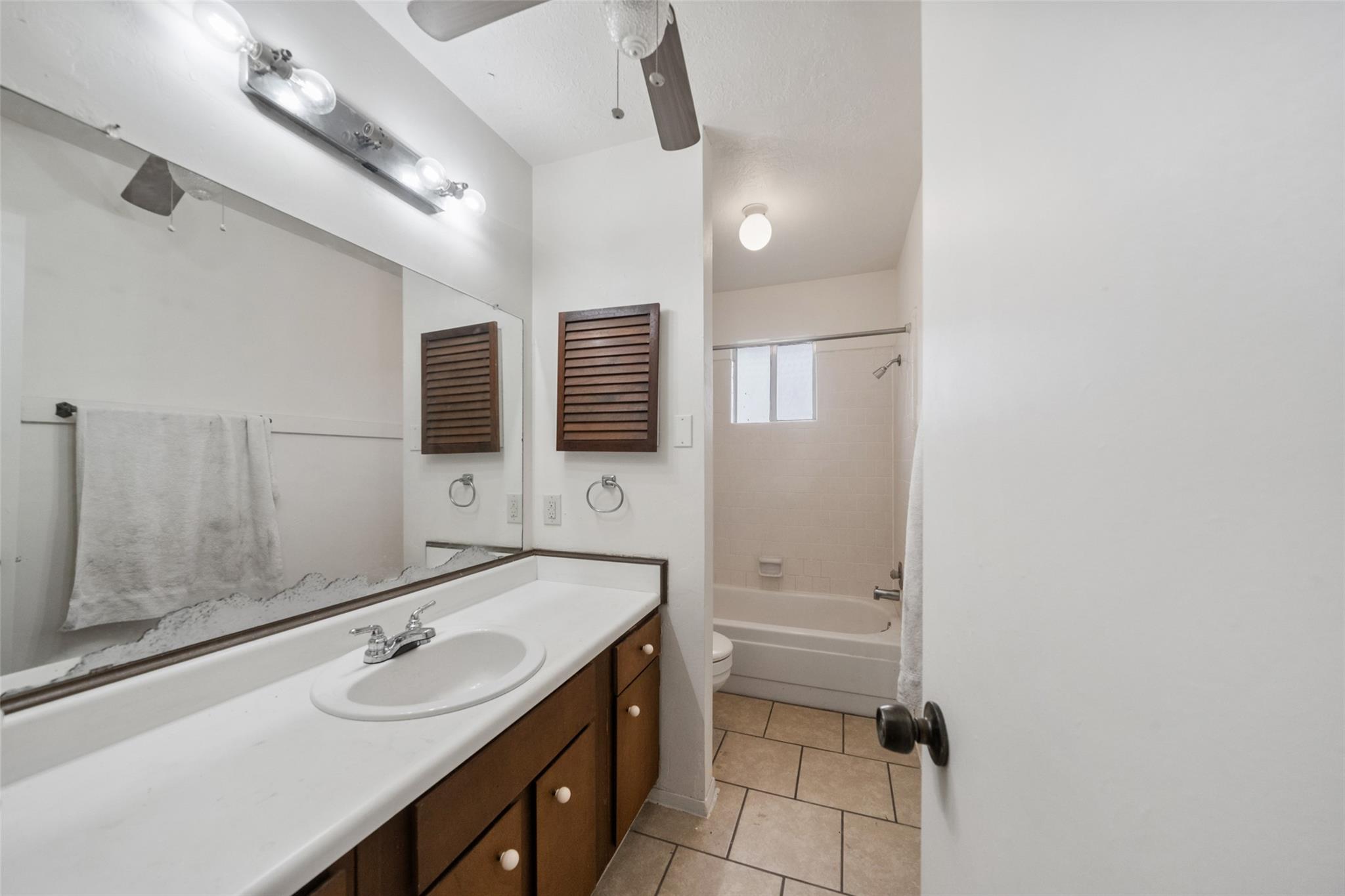 5415 Fawn Trail Lane