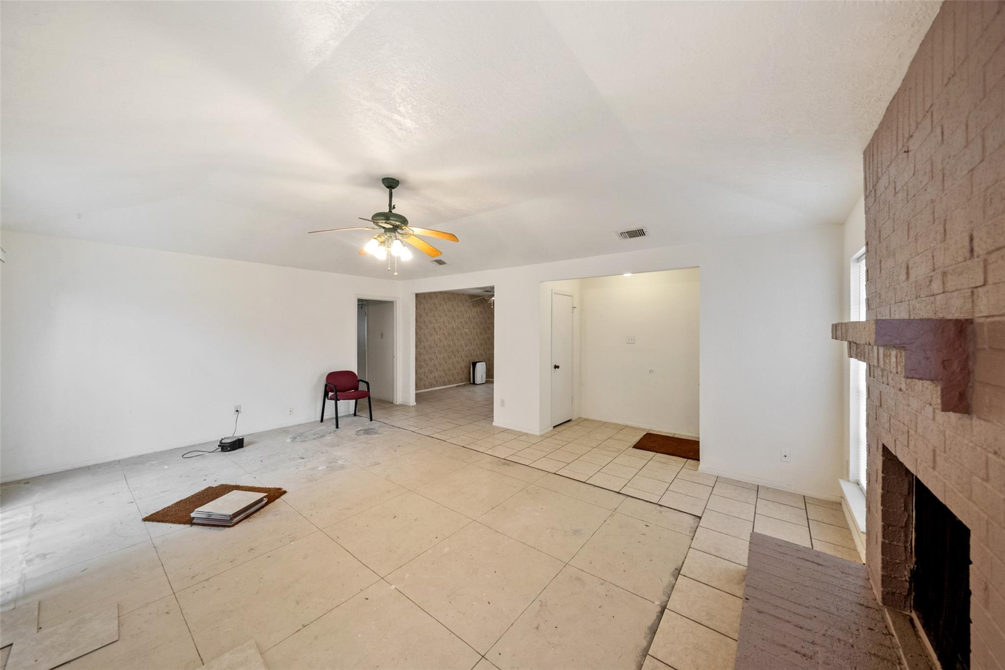 5415 Fawn Trail Lane