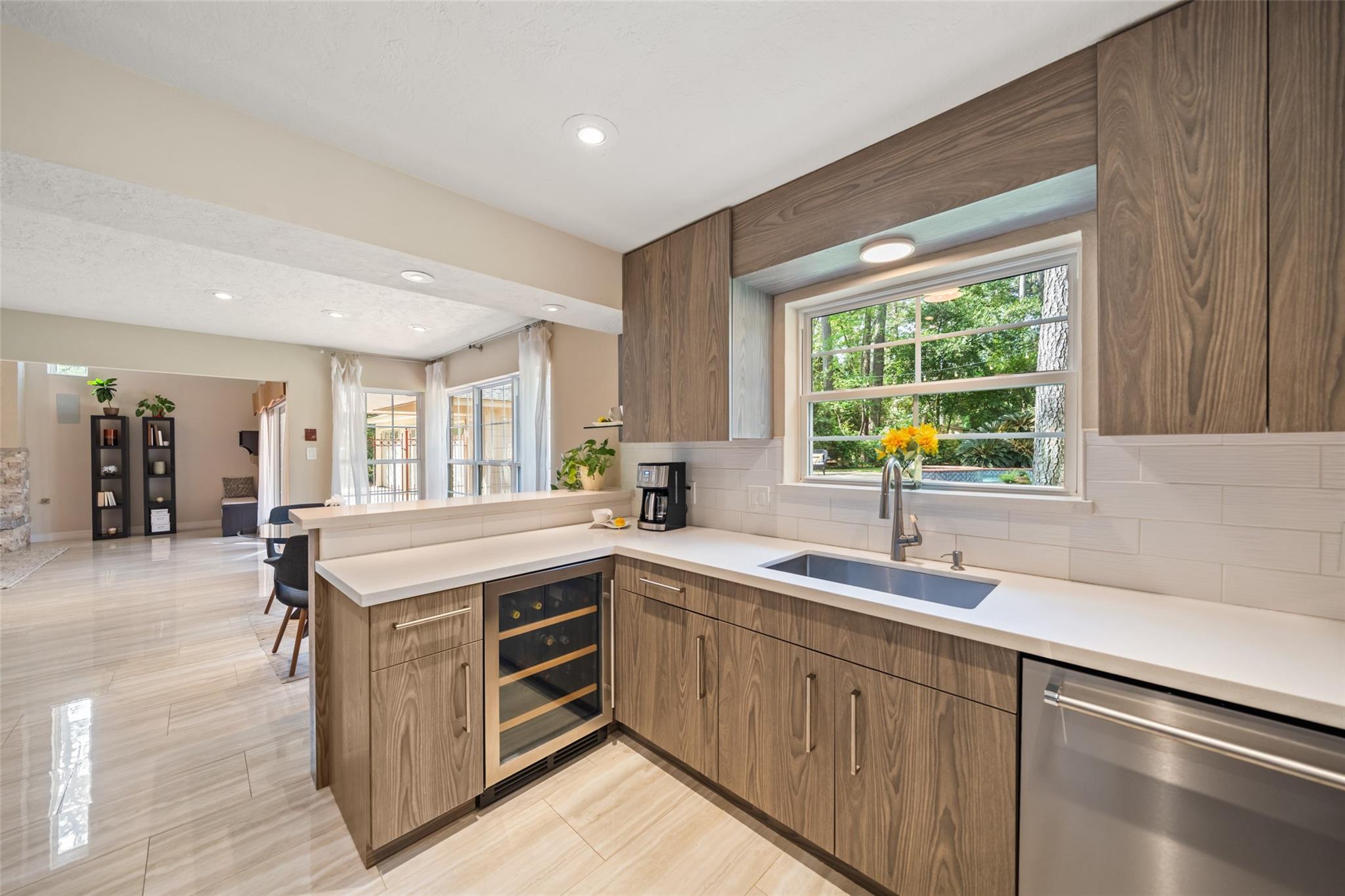 2918 Kings Forest Drive