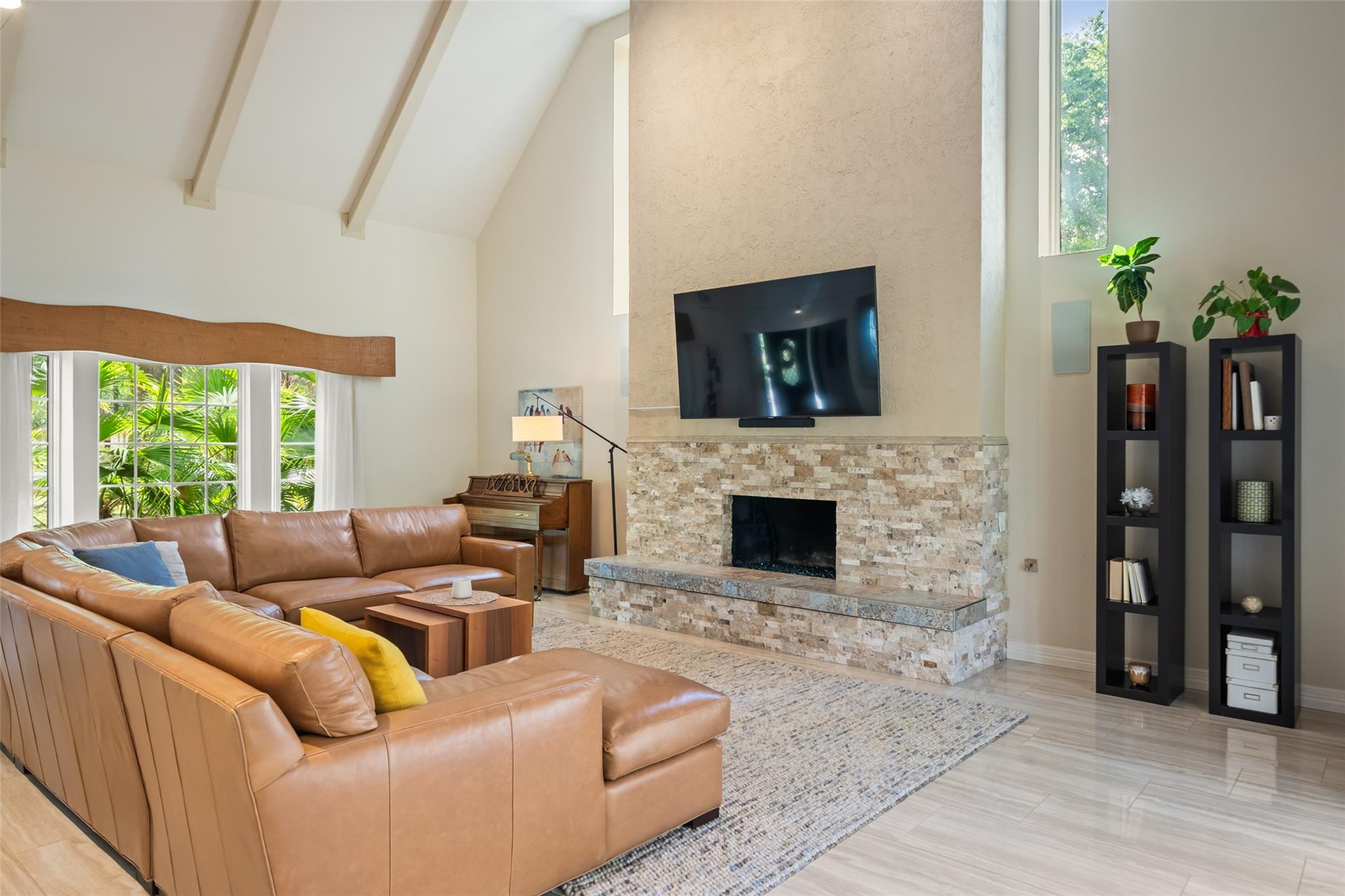 2918 Kings Forest Drive