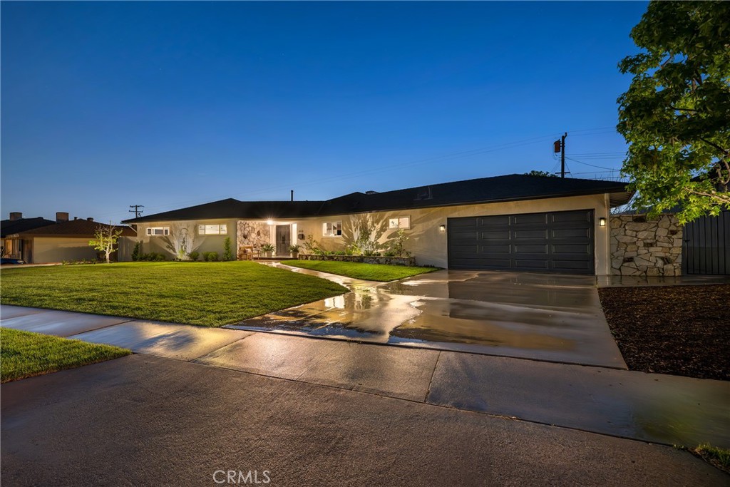 1412 Alto Lane