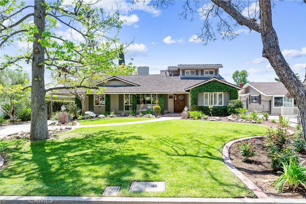 14044 Sunset Drive