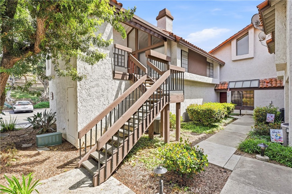 302 Maui Drive