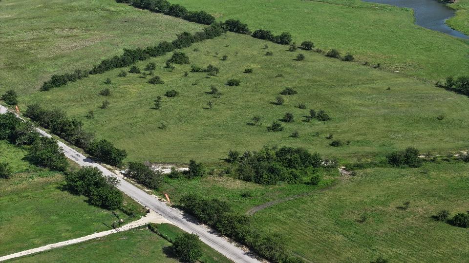 TBD Block 2 Lot 3 Hackberry Road