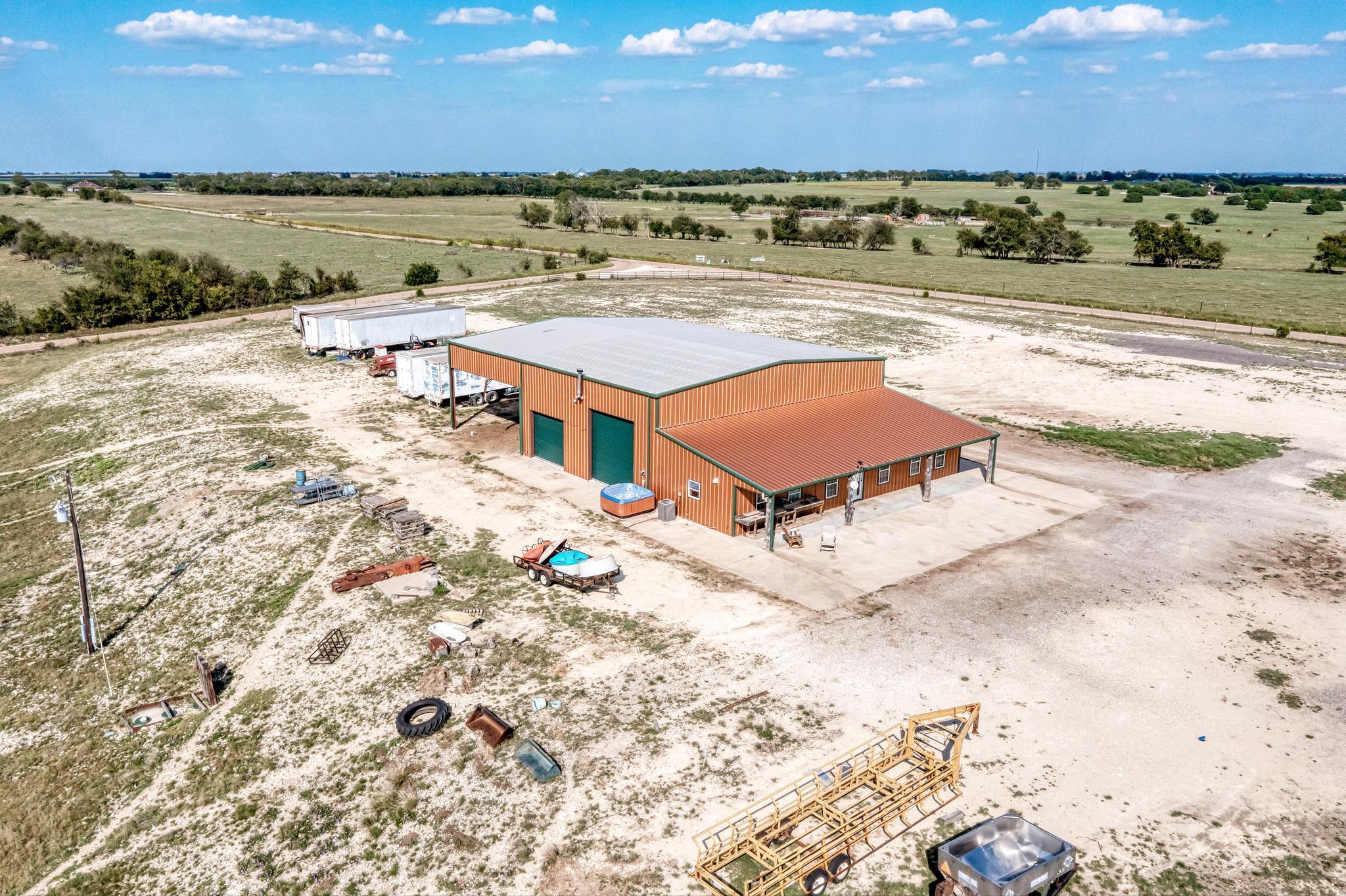 1155 County Road 304