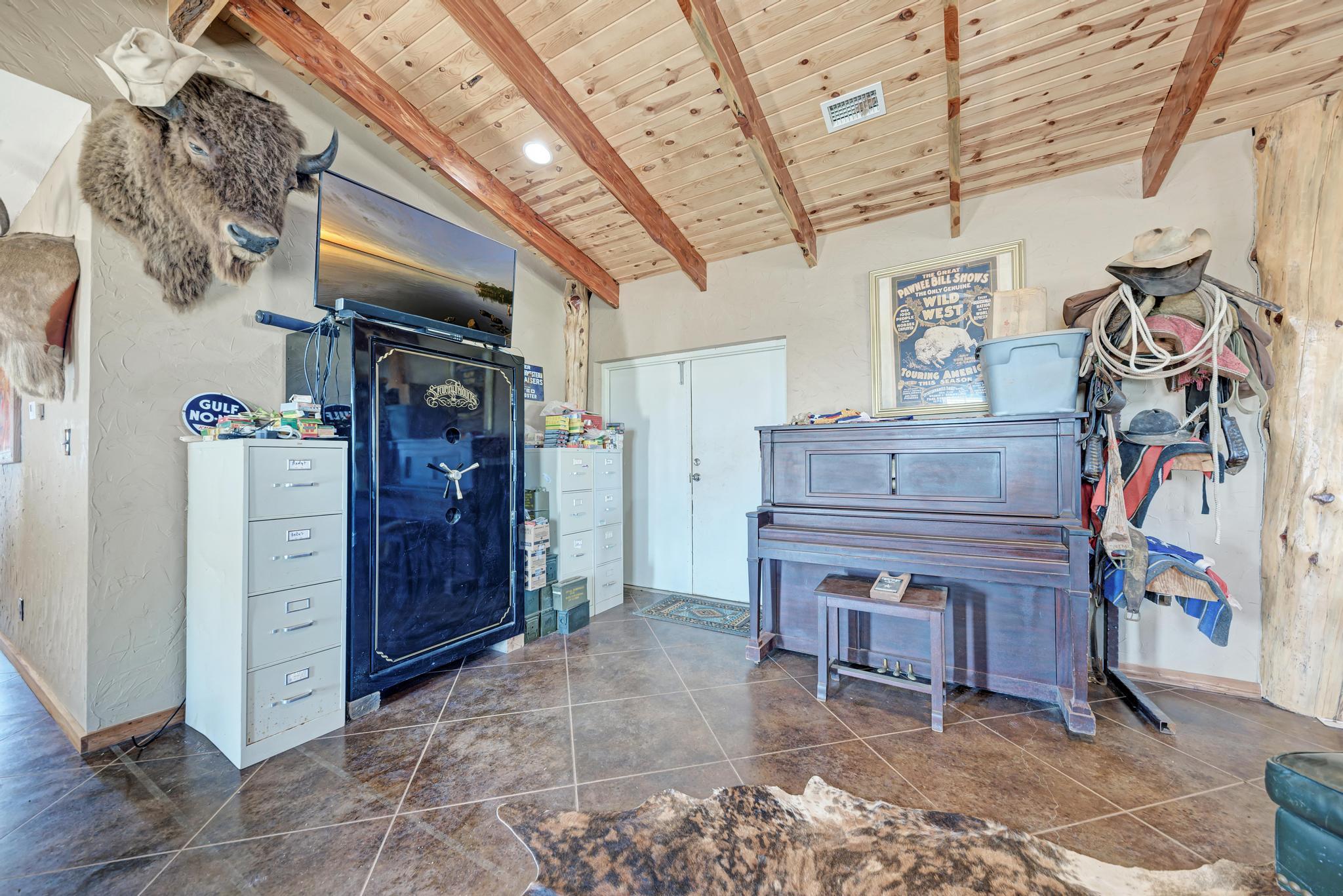 1155 County Road 304