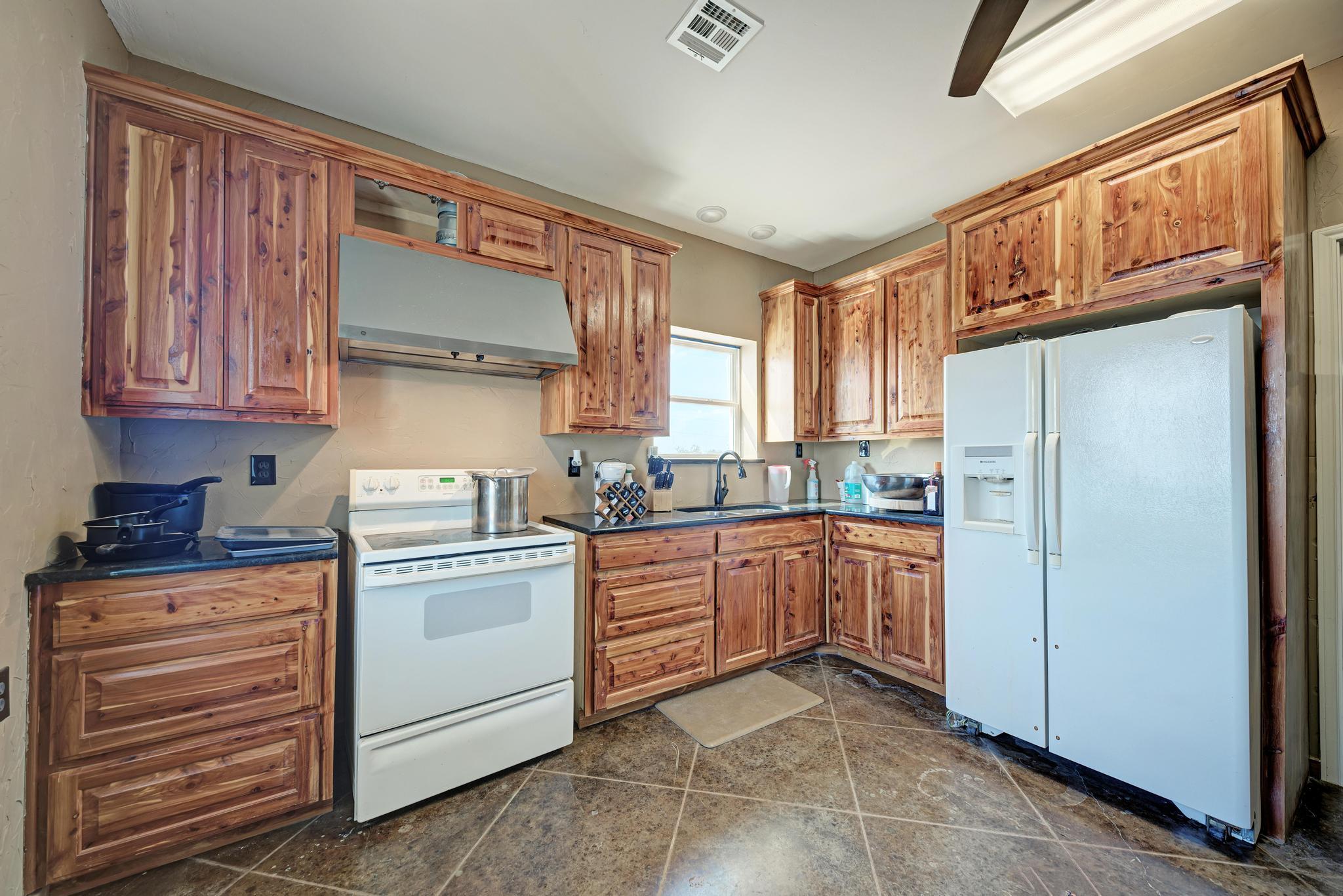 1155 County Road 304