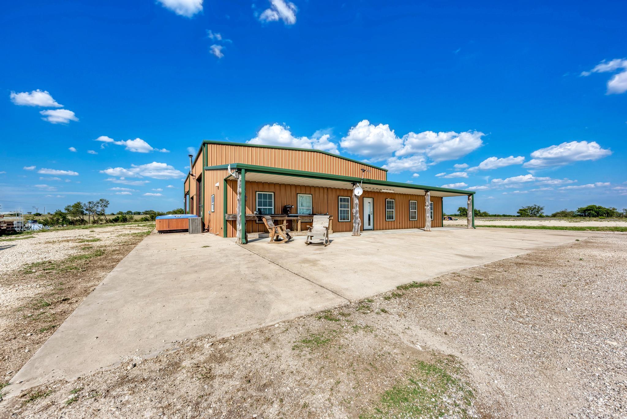 1155 County Road 304