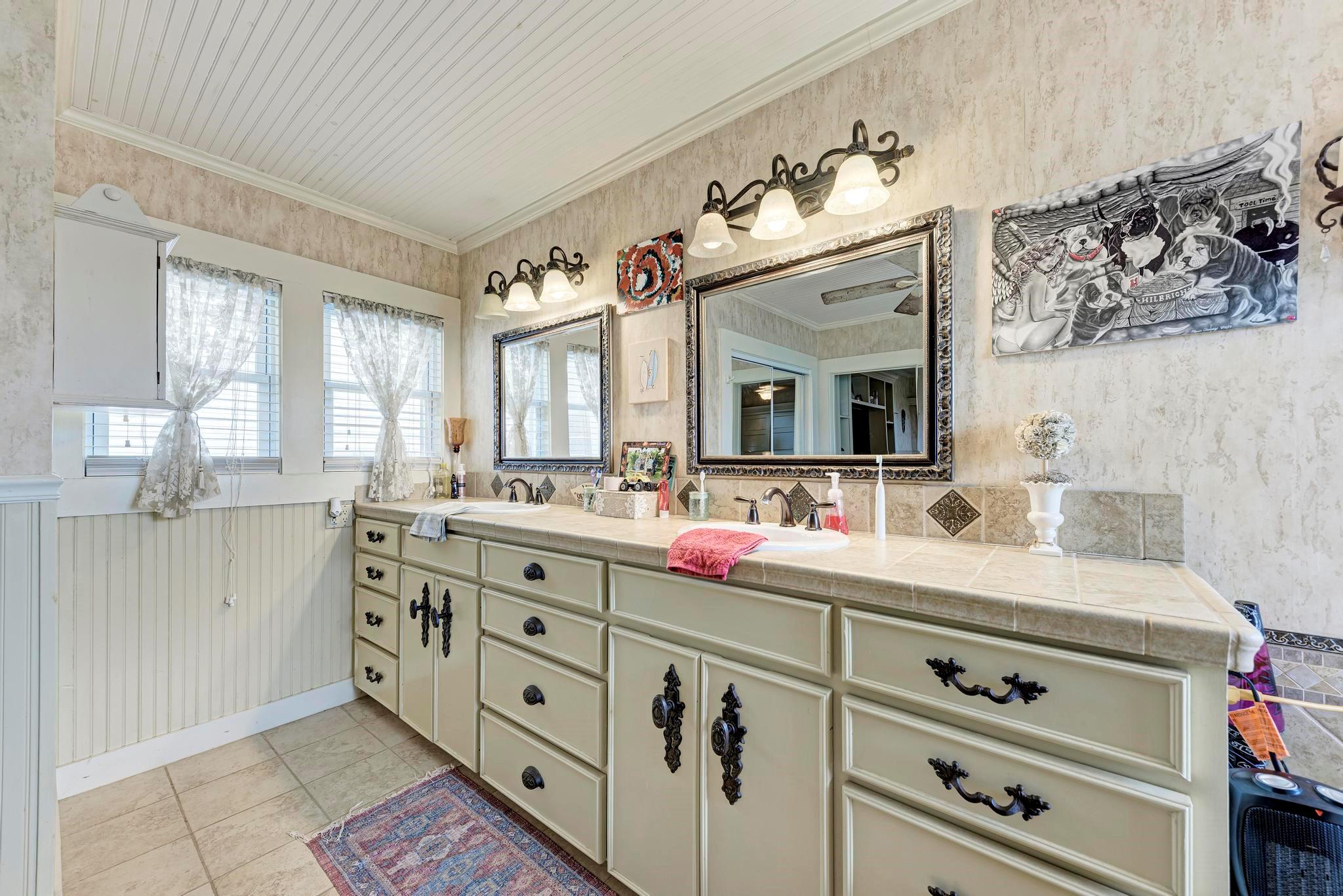 7800 County Road 210 RD