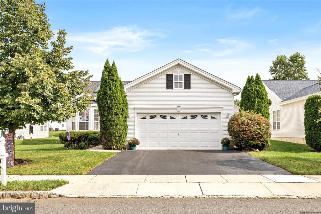 87 CHAMBER LANE