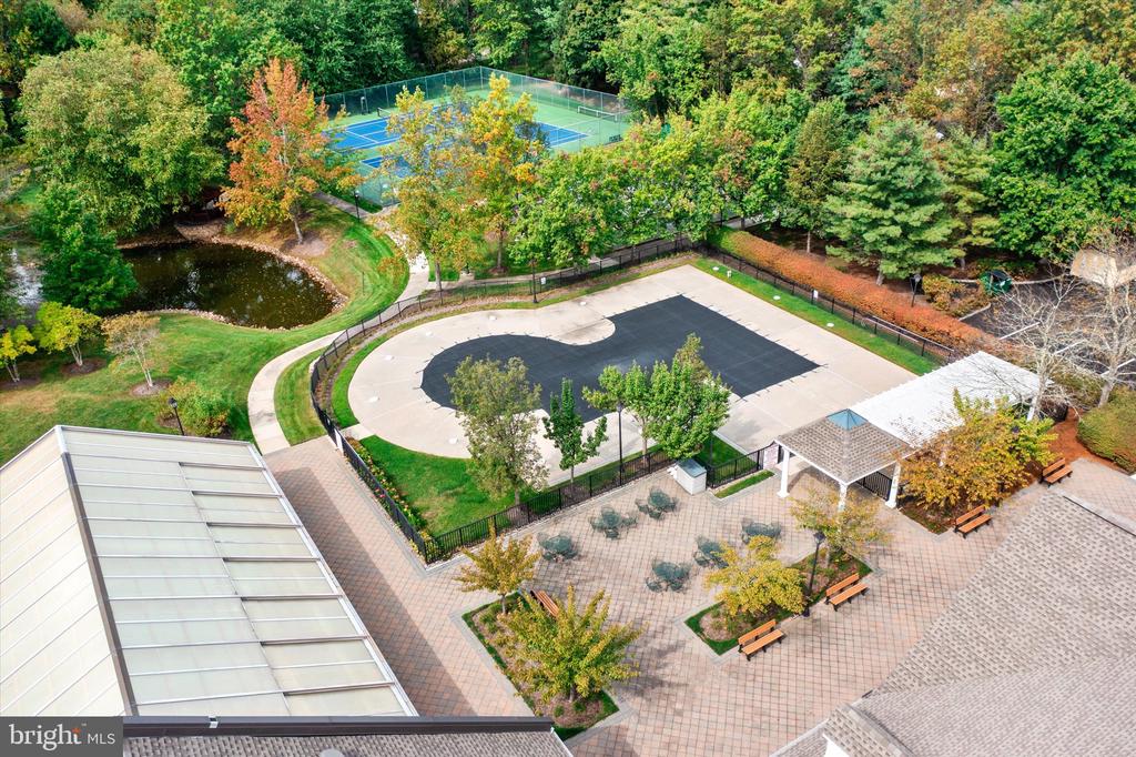 87 CHAMBER LANE