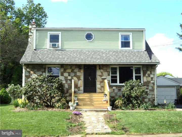 213 Berwyn Pl #Flr 2