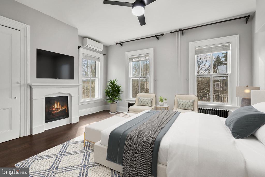 14-B MURRAY PL