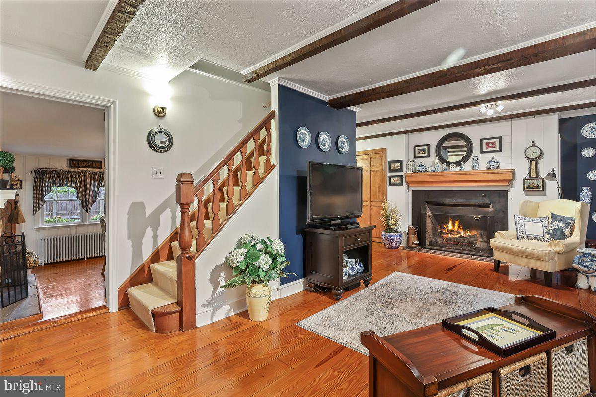 3-A WOODBURY RD