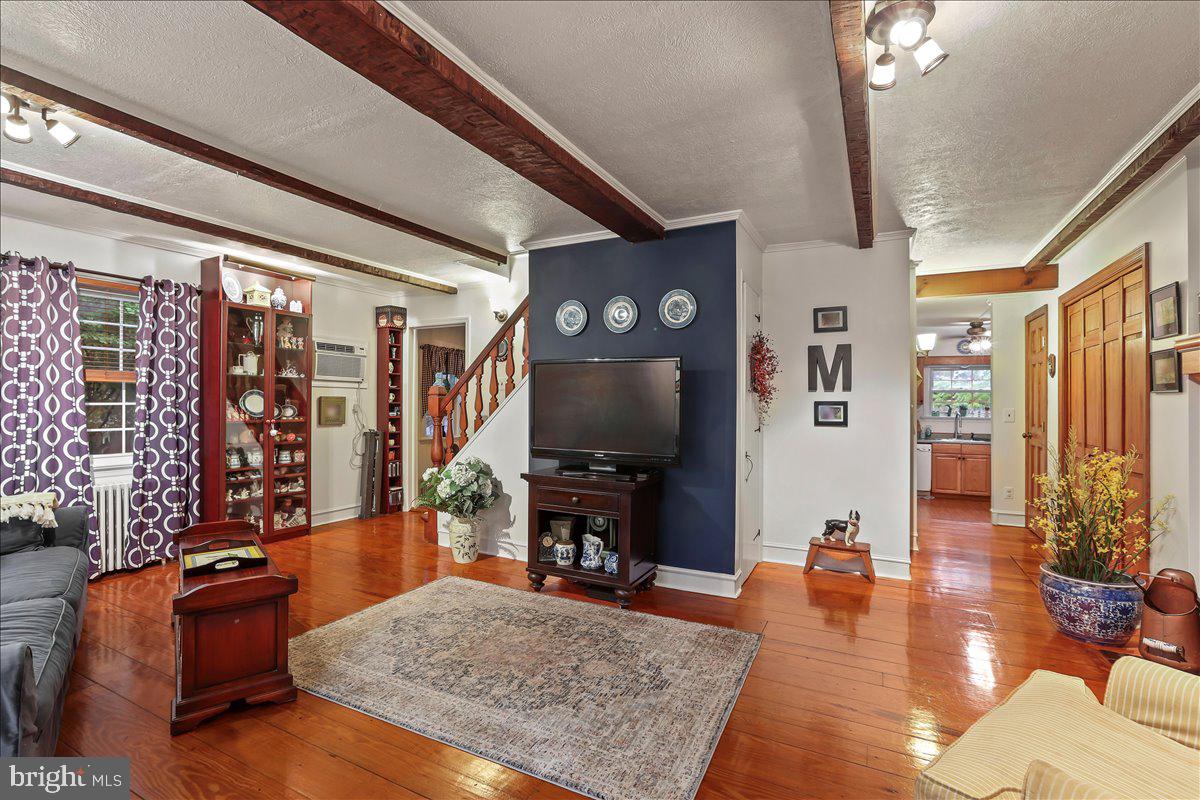 3-A WOODBURY RD