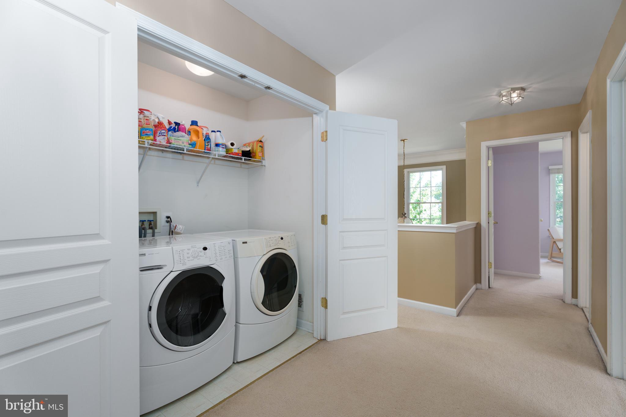 10 MEETINGHOUSE COURT