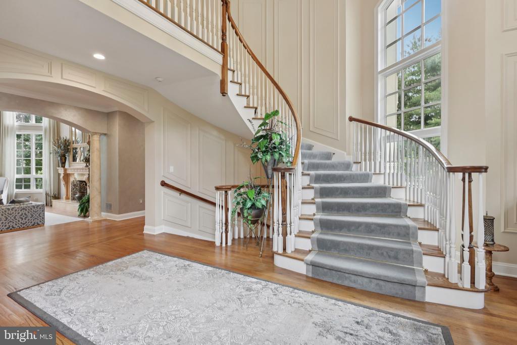 13 HAGEMAN LANE