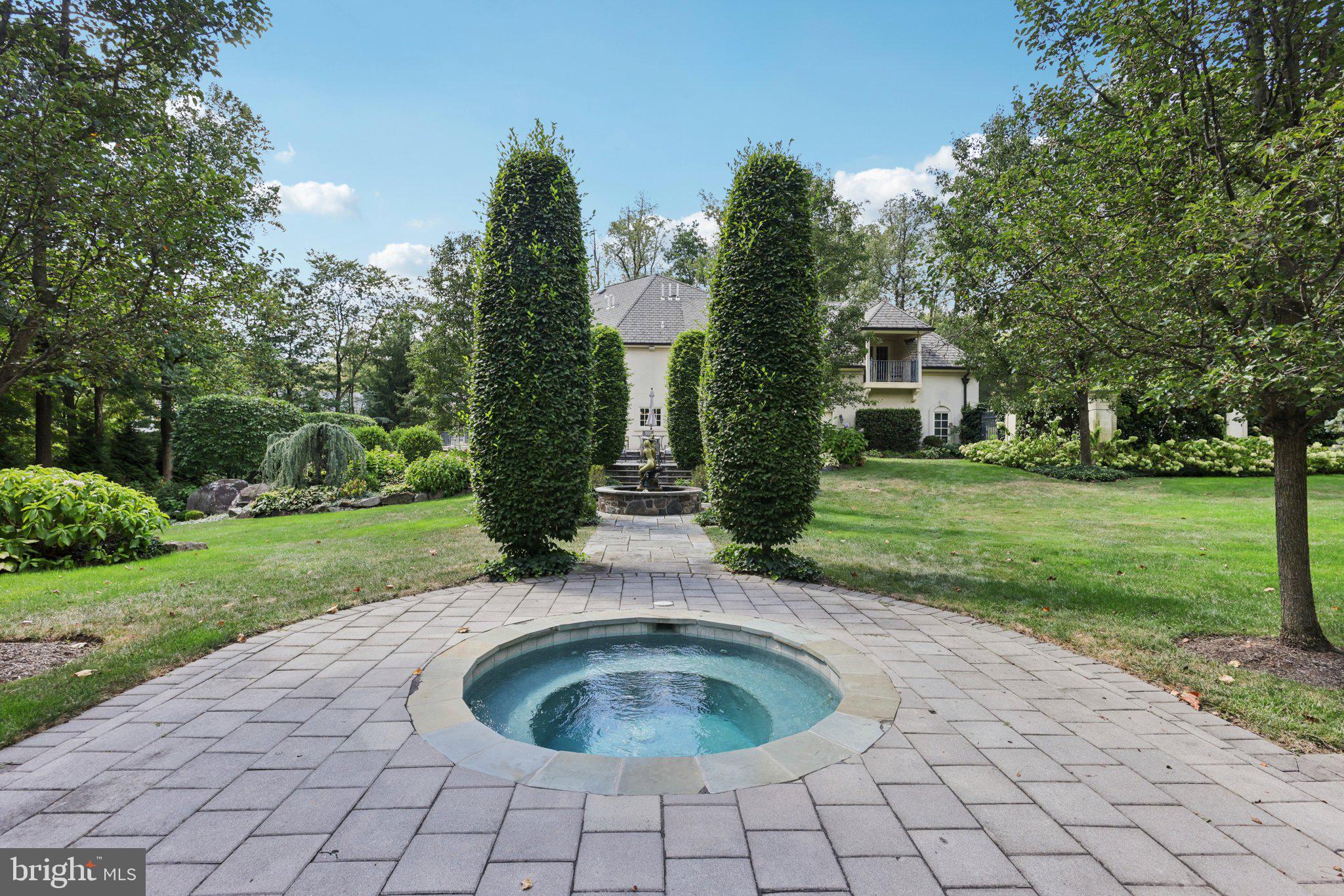 13 HAGEMAN LANE