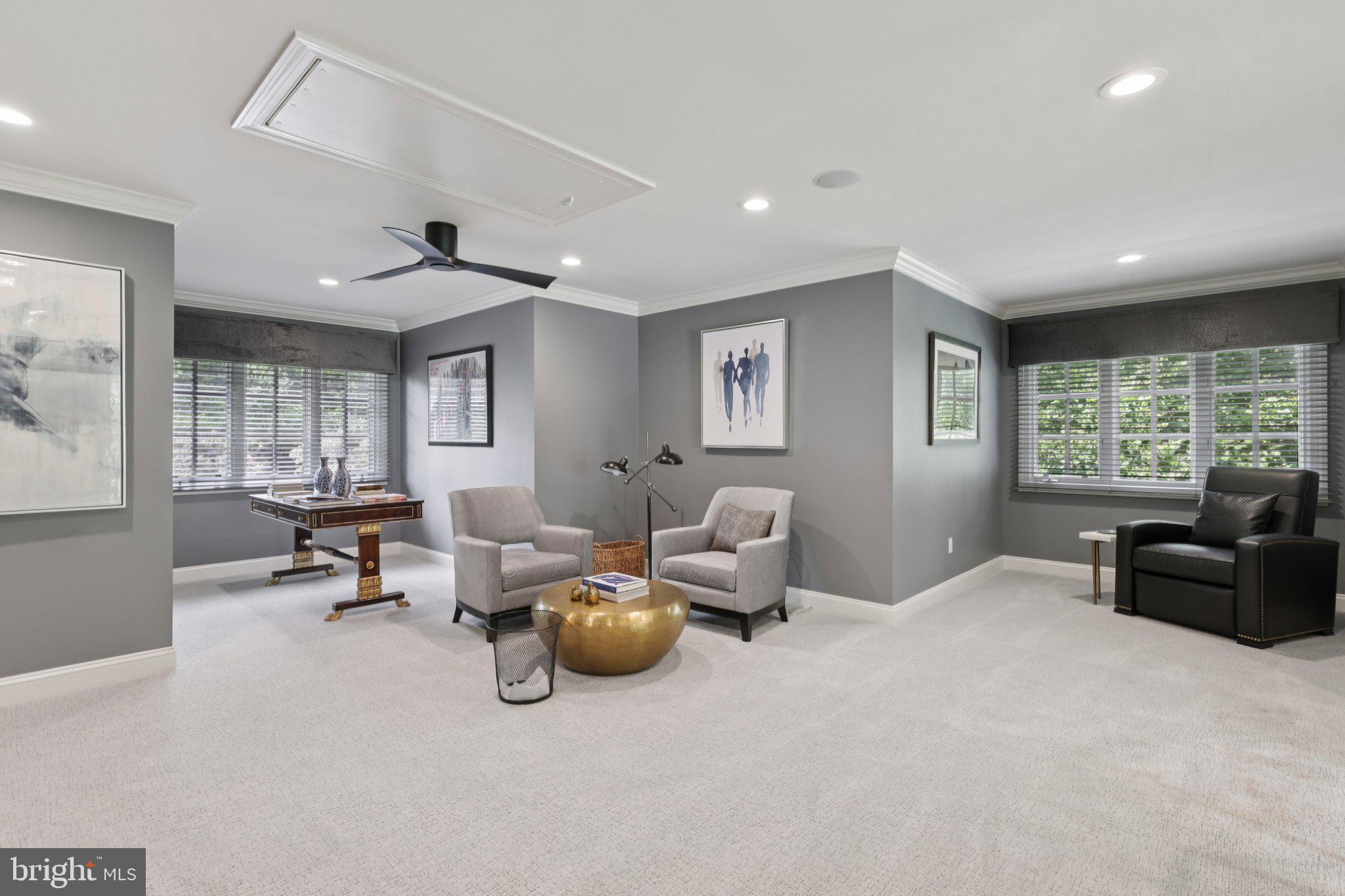 13 HAGEMAN LANE