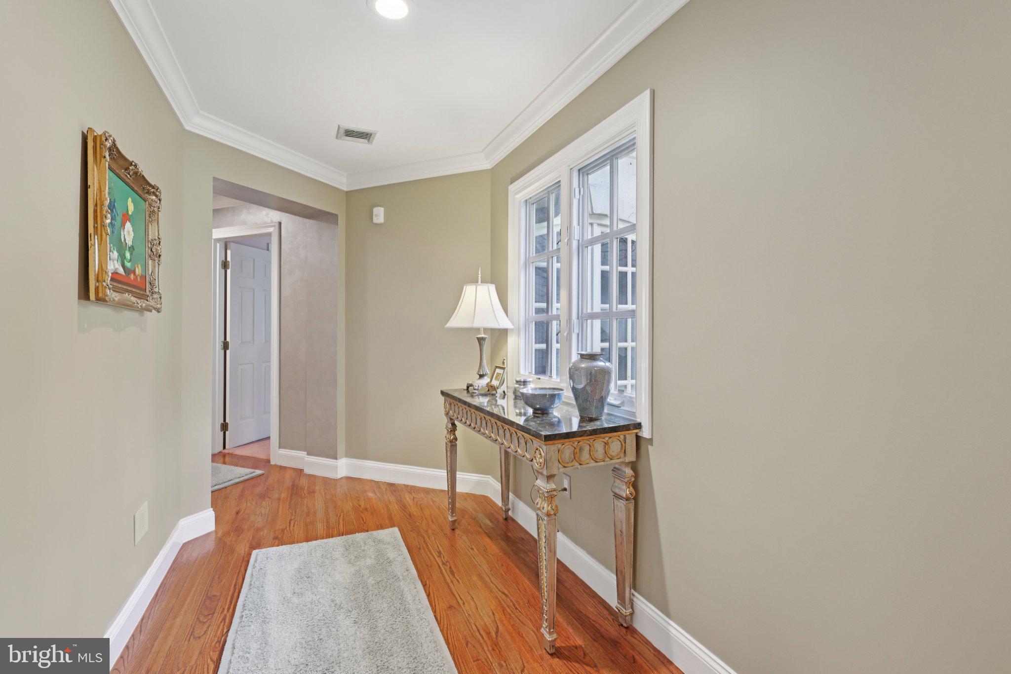 13 HAGEMAN LANE