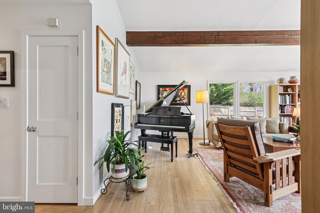 113 ADAMS DRIVE