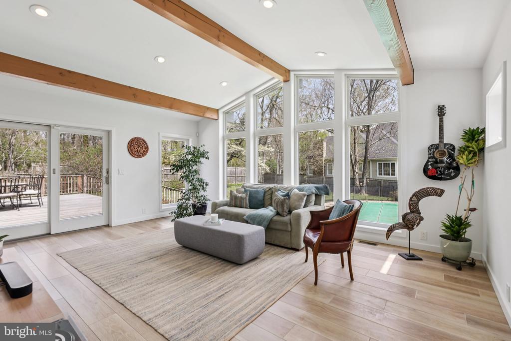 113 ADAMS DRIVE