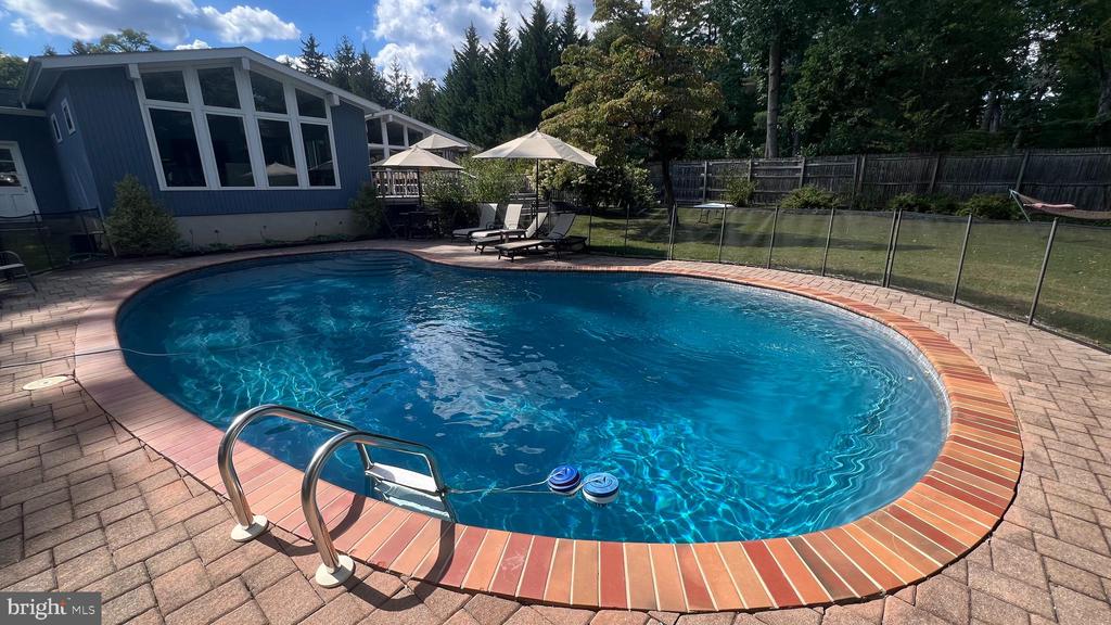 113 ADAMS DRIVE