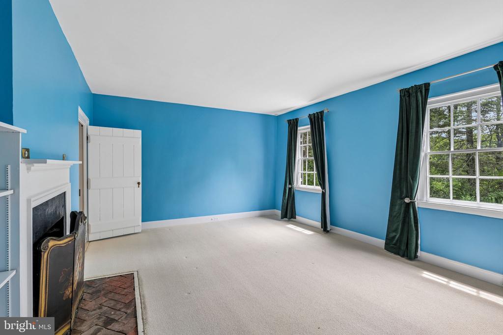 82 TERHUNE ROAD