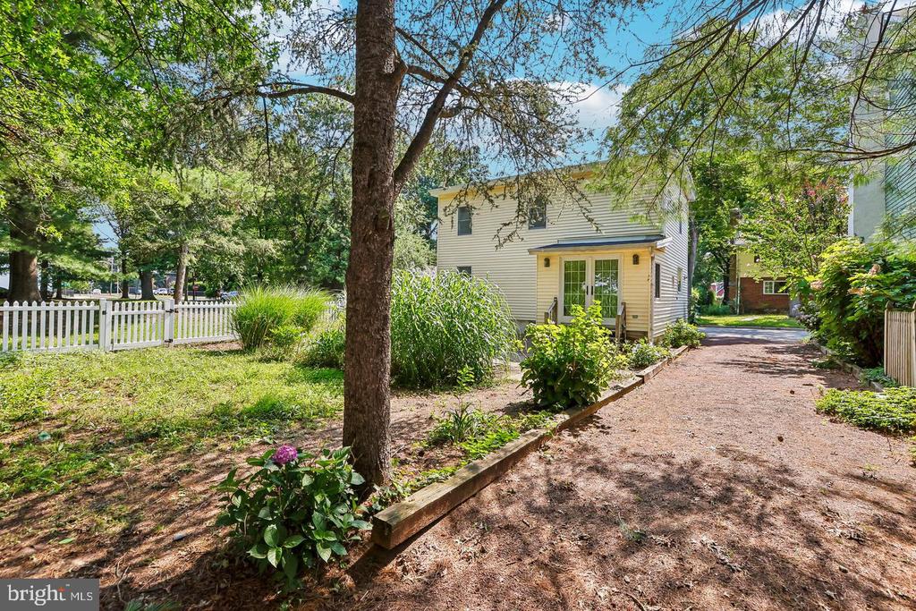 PRINCETON JUNCTION