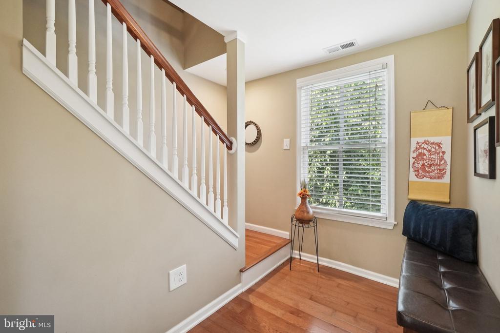 6 Greenwood Ave