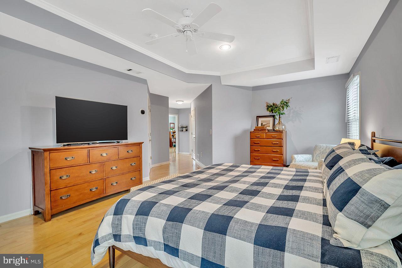 6 BANYAN RD