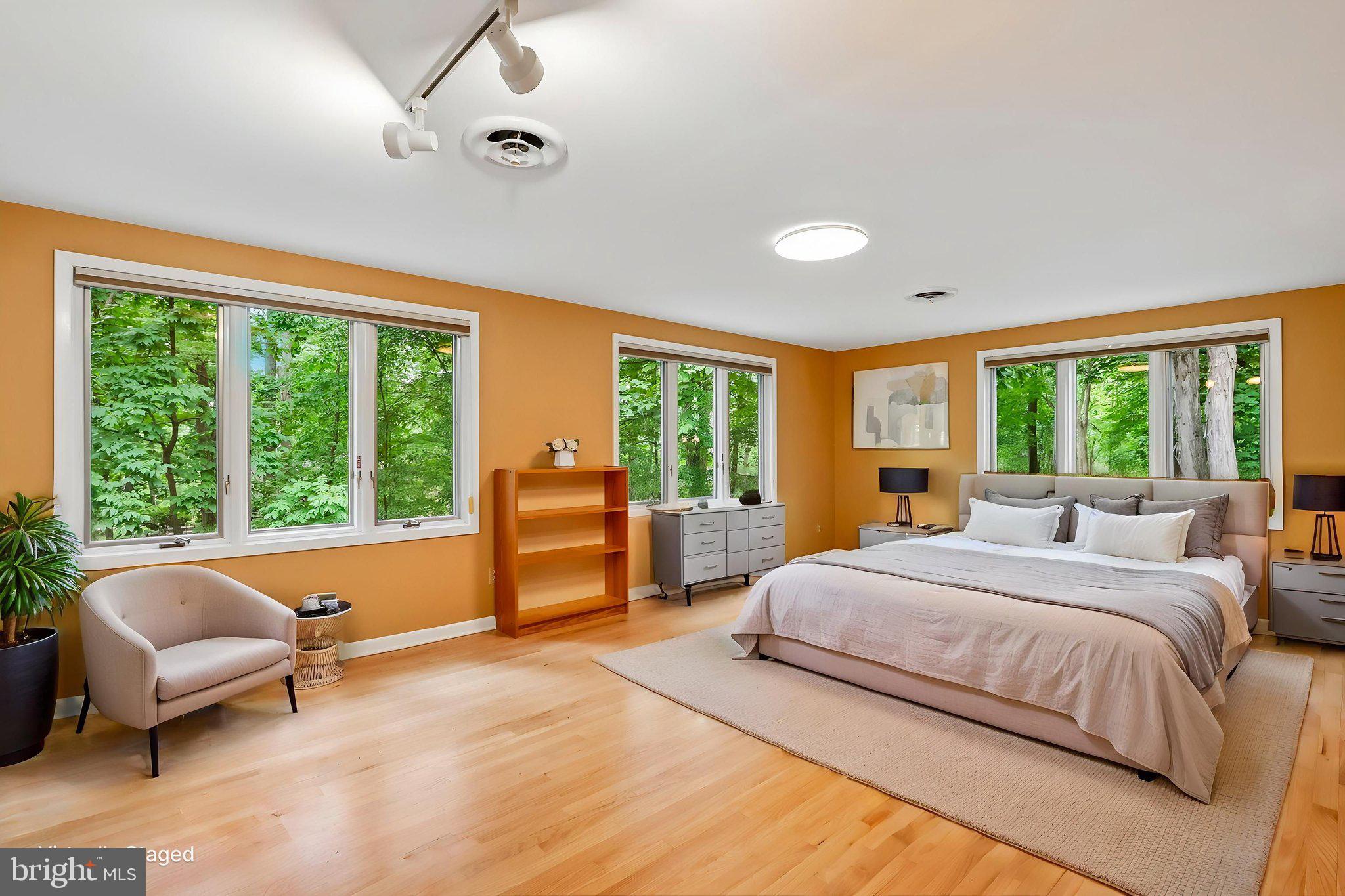 42 PIN OAK ROAD
