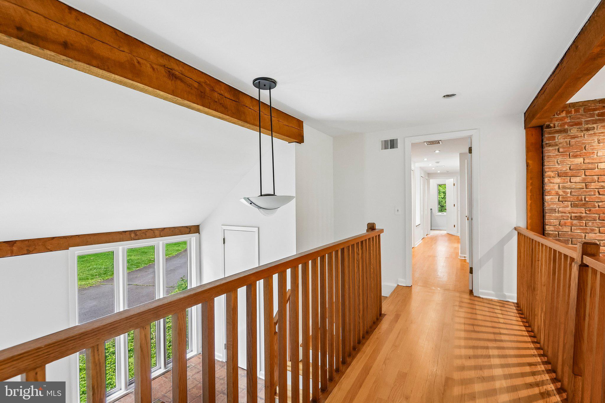 42 PIN OAK ROAD