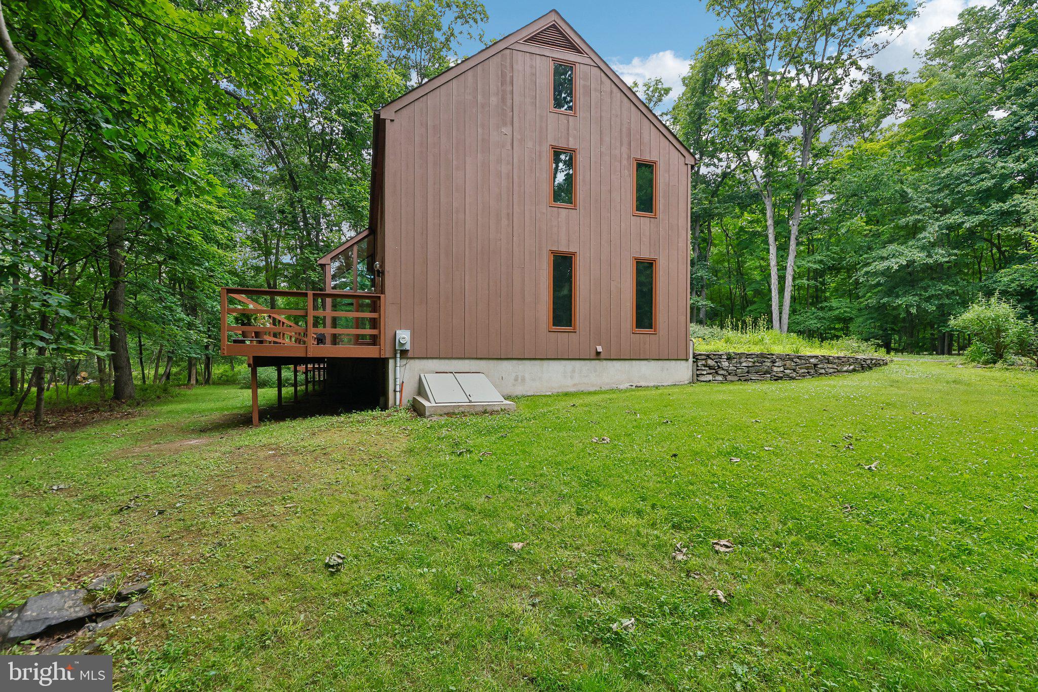 42 PIN OAK ROAD