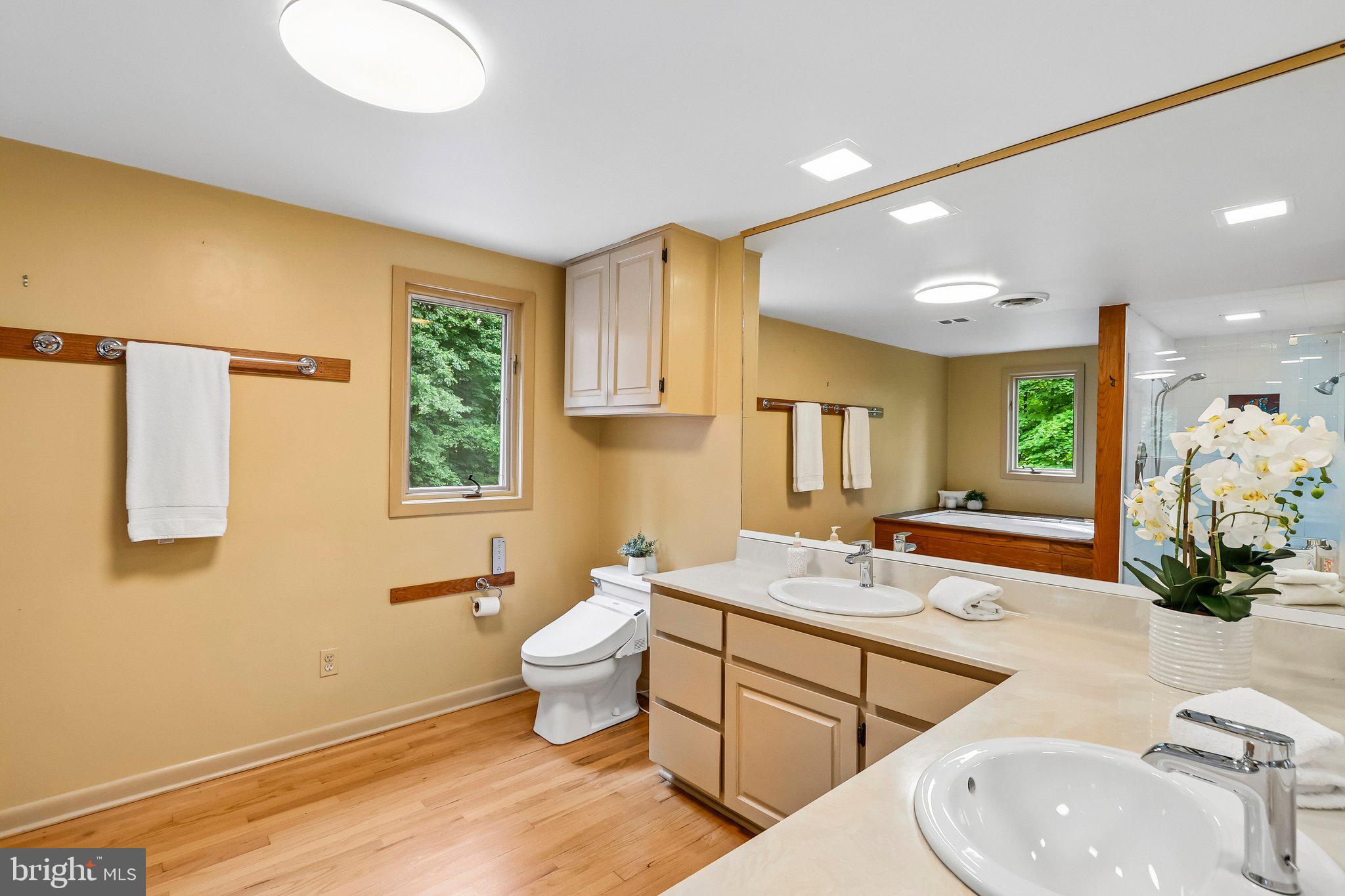 42 PIN OAK ROAD