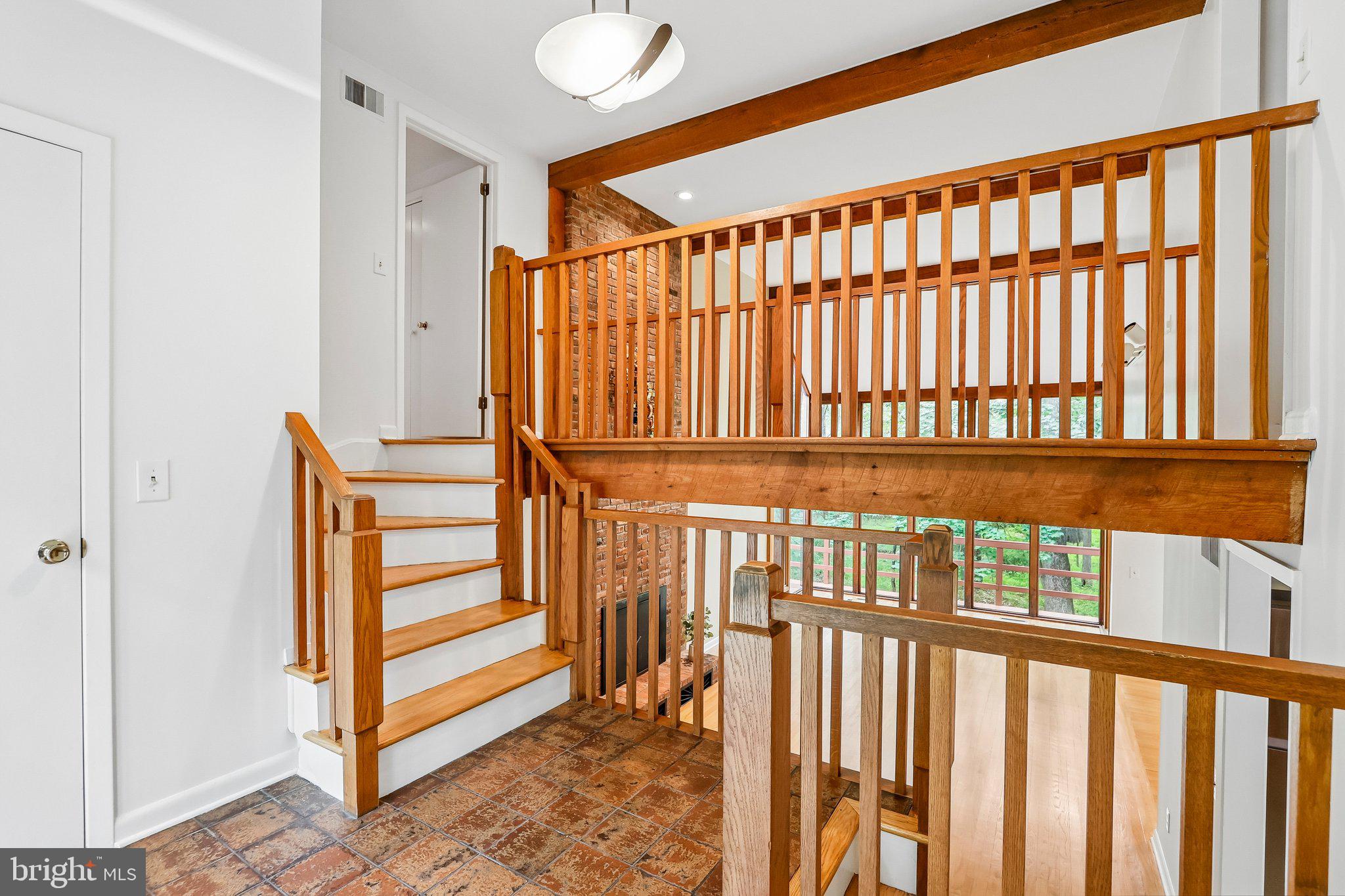 42 PIN OAK ROAD