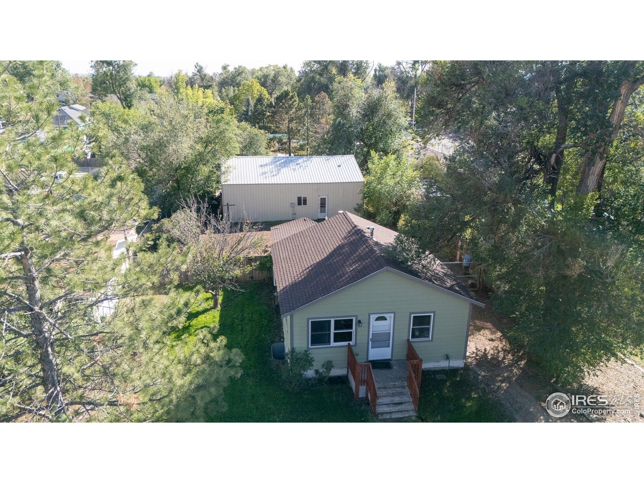 3805 Roosevelt Ave Wellington