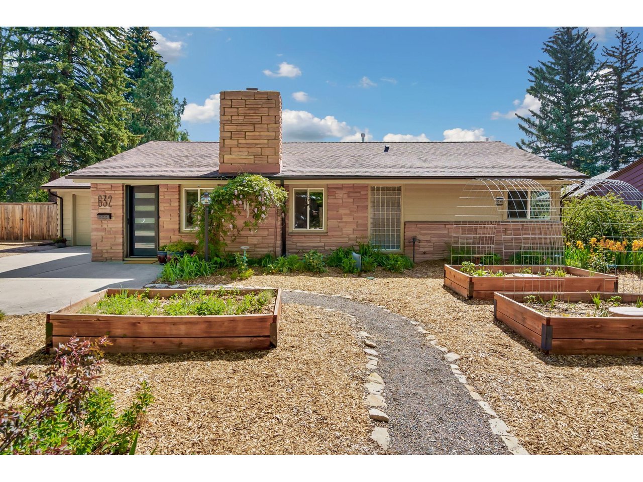 632 Monte Vista Ave