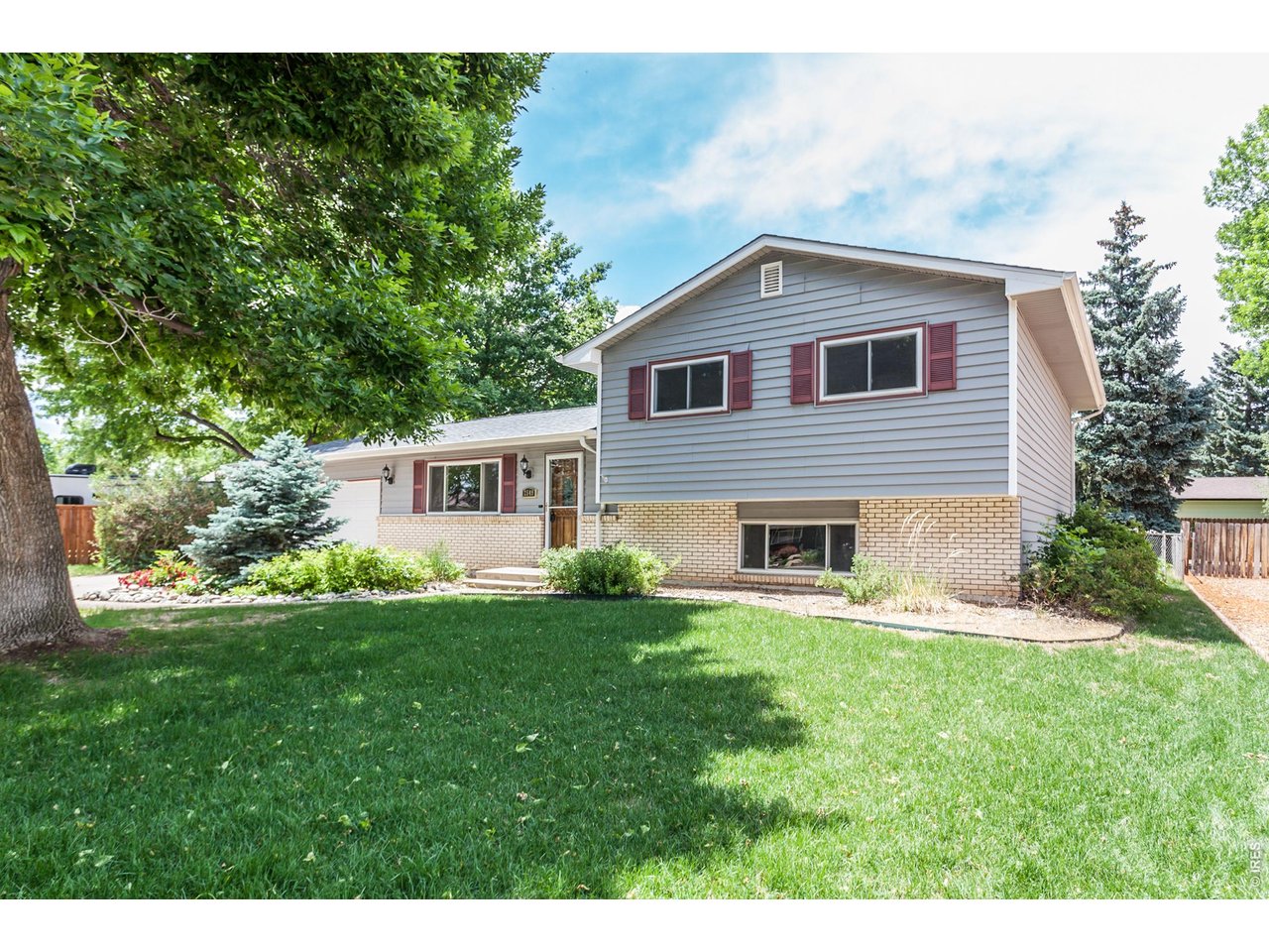 2549 Newport Dr