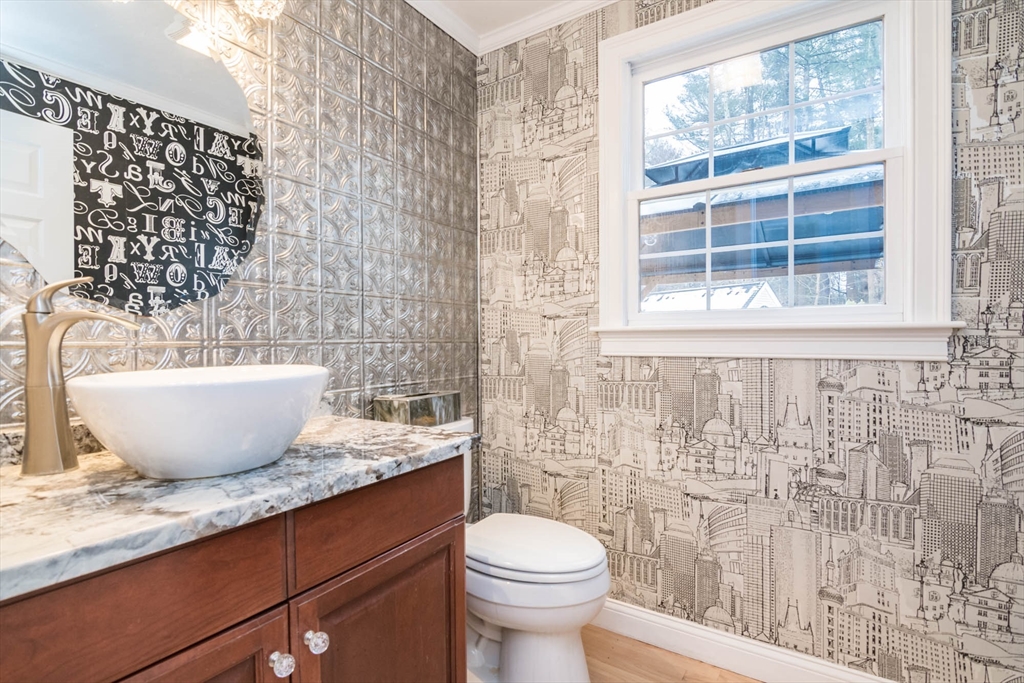 311 Captain Nathaniel Dr.