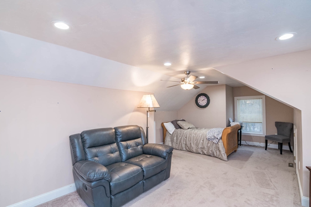 311 Captain Nathaniel Dr.