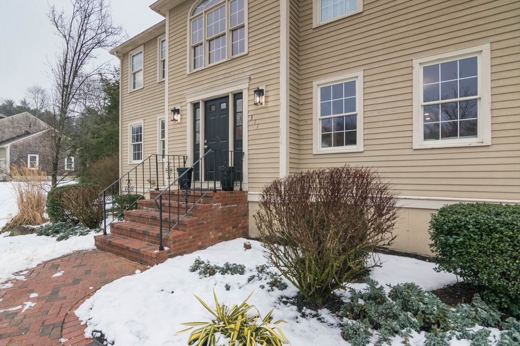 311 Captain Nathaniel Dr.