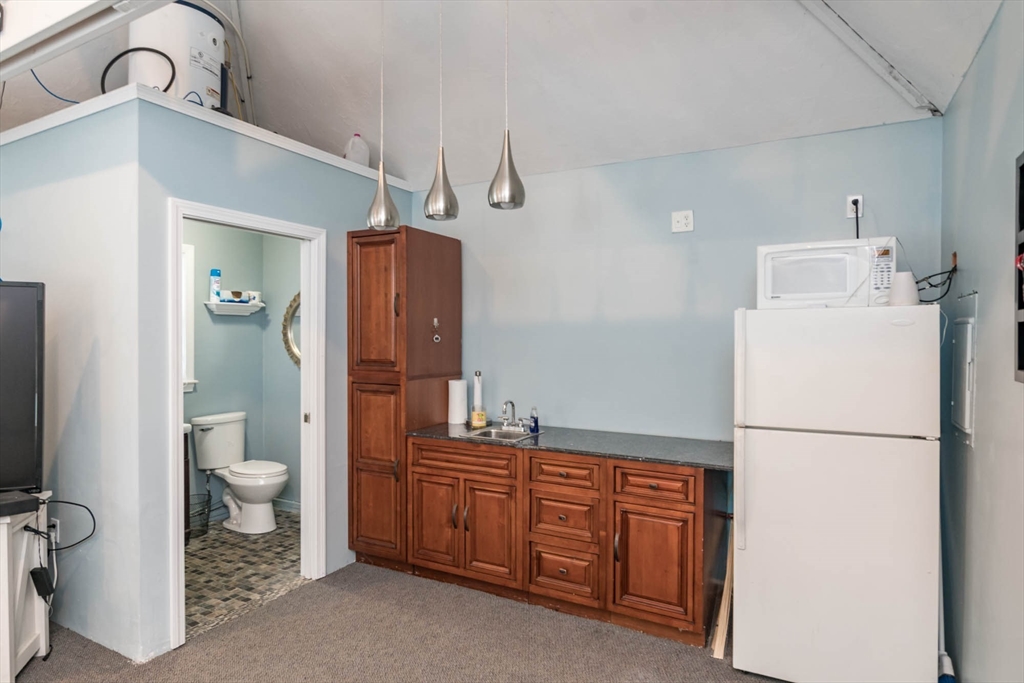 311 Captain Nathaniel Dr.