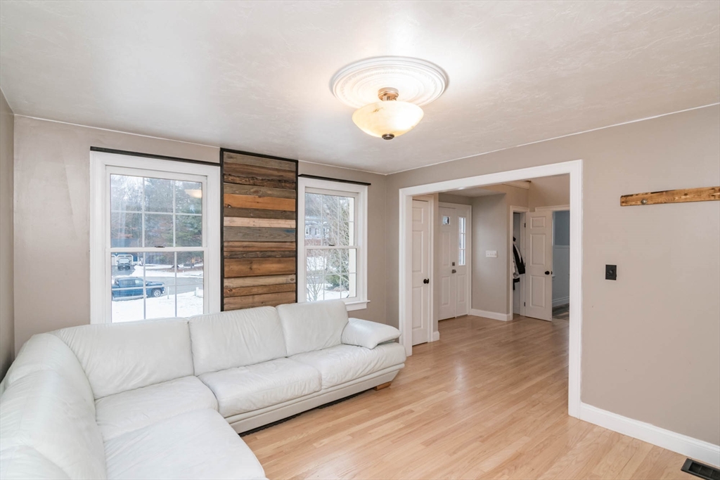 311 Captain Nathaniel Dr.